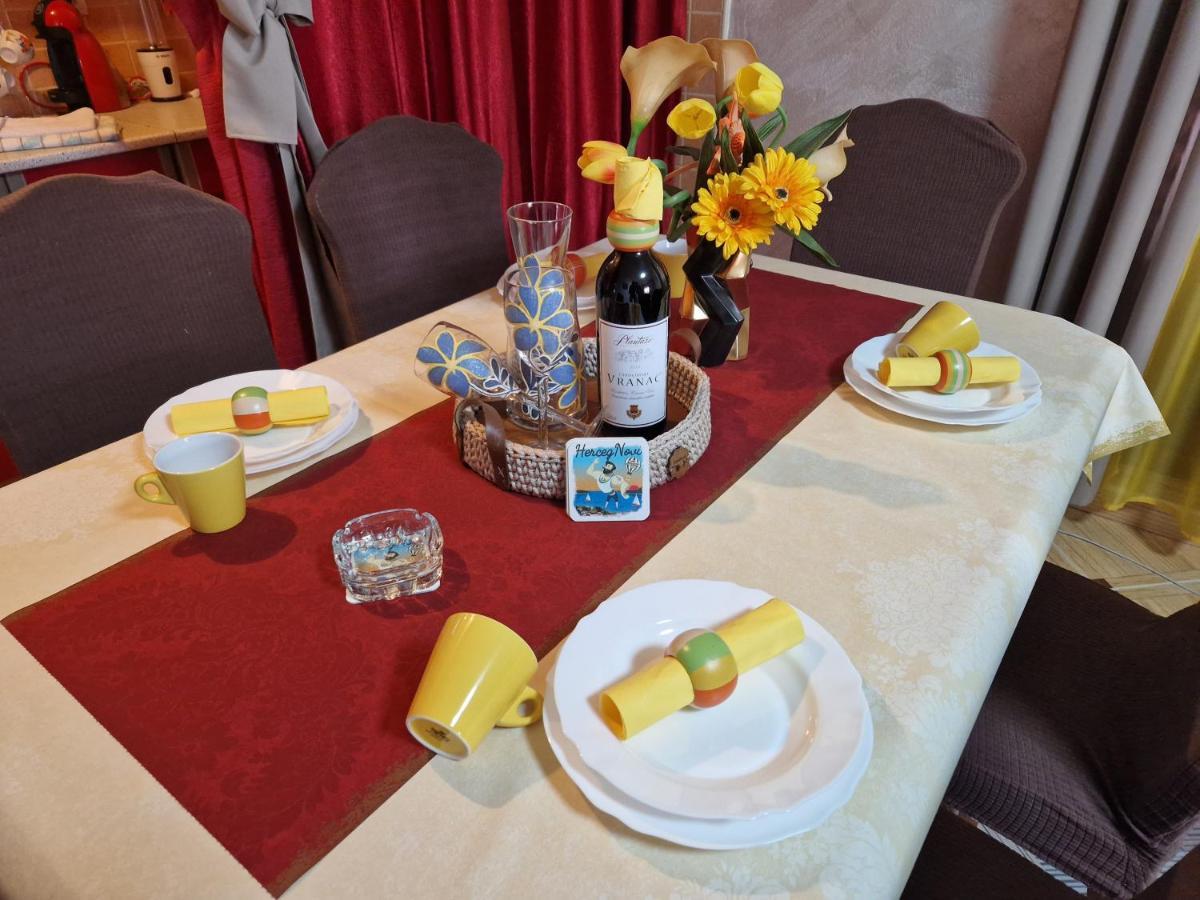 Joksimovic Apartment Herceg Novi Bagian luar foto